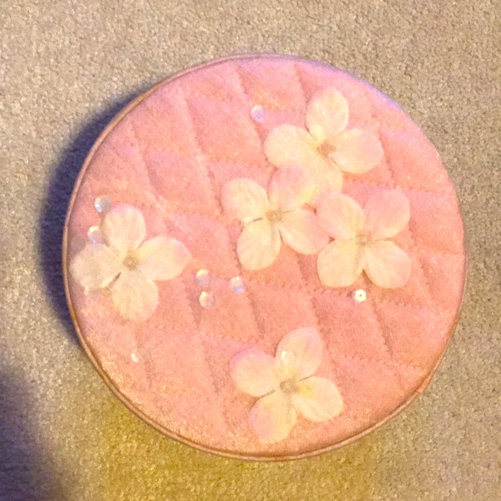 Jewelry box